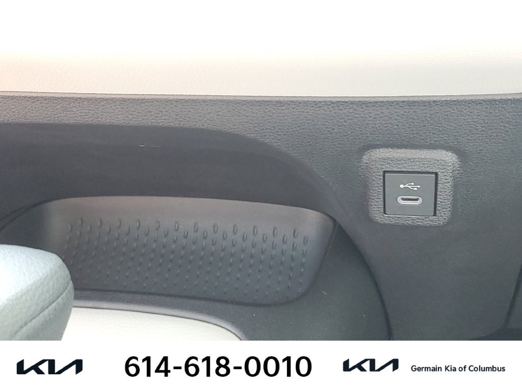 Used 2026  Toyota LE image 30