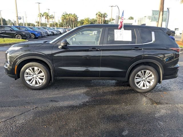 Used 2025  Mitsubishi ES image 7
