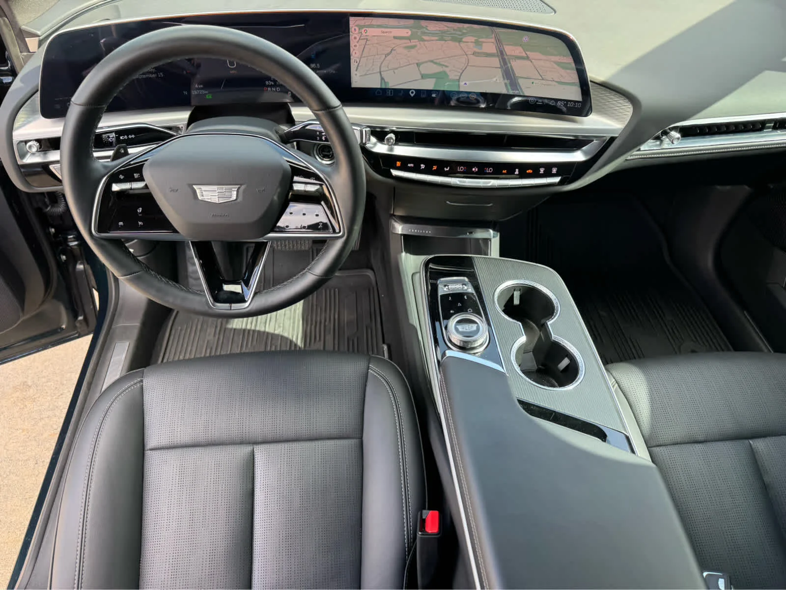 Used 2025 Emerald Lake Metallic Cadillac Luxury image 20