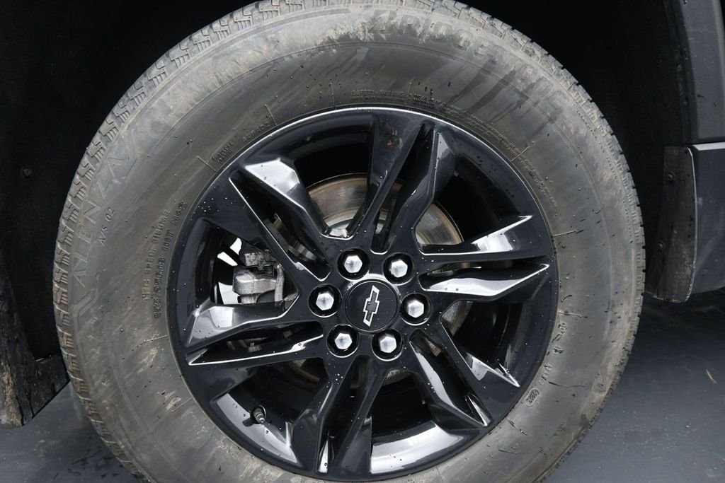 Used 2023 Black Chevrolet LT image 10