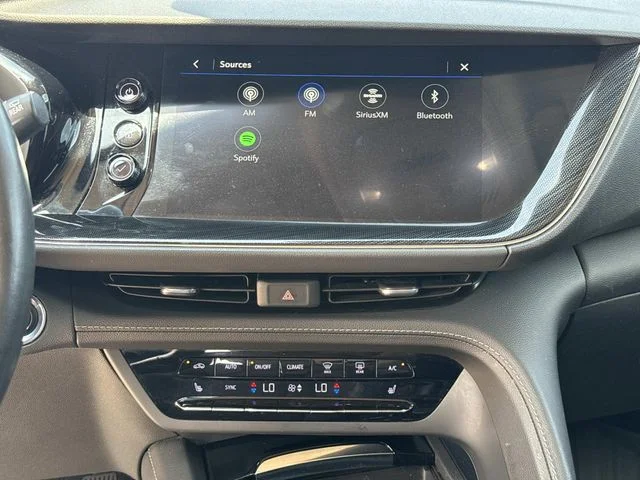 Used 2022 Red Buick Preferred image 39