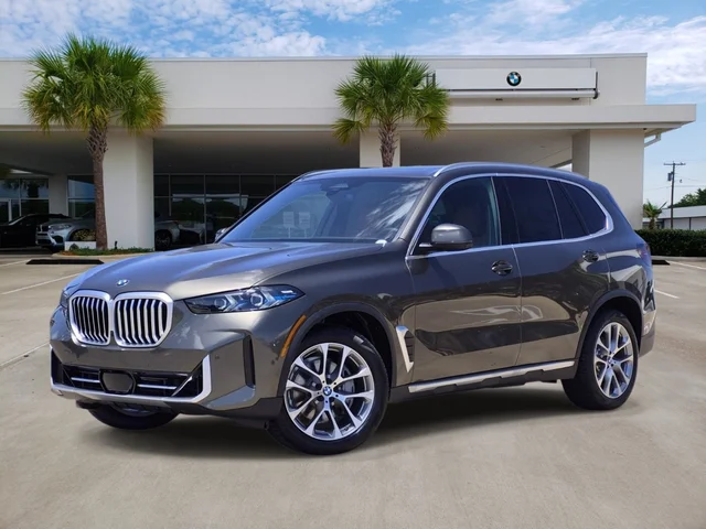 New 2026 BMW X5 xDrive40i With Navigation &amp; AWD
