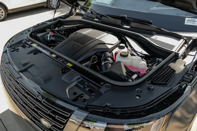 New 2026  Land Rover SE image 61