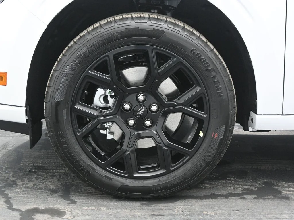 New 2025 Oxford White Ford Lobo Standard image 21