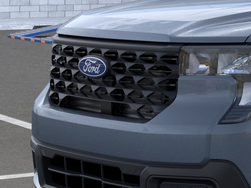 New 2026 Azure Gray Metallic Tri-Coat Ford XLT image 18