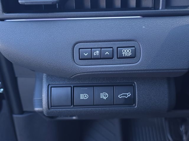 2026 Toyota bZ XLE - Photo 25
