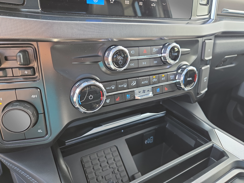 New 2026 Agate Black Metallic Ford F-350® Platinum® image 23