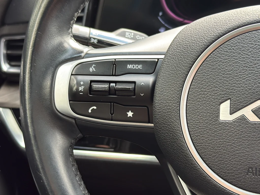 Used 2023 Blue Kia X-Line image 17