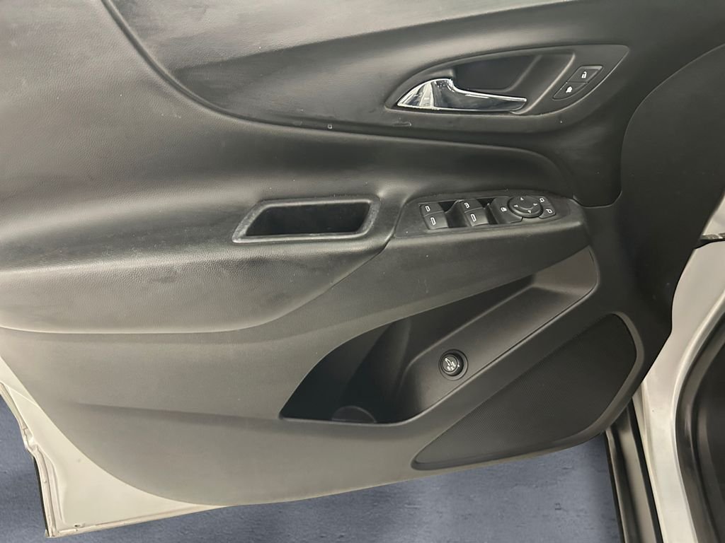 Used 2019 Silver Chevrolet LT image 12
