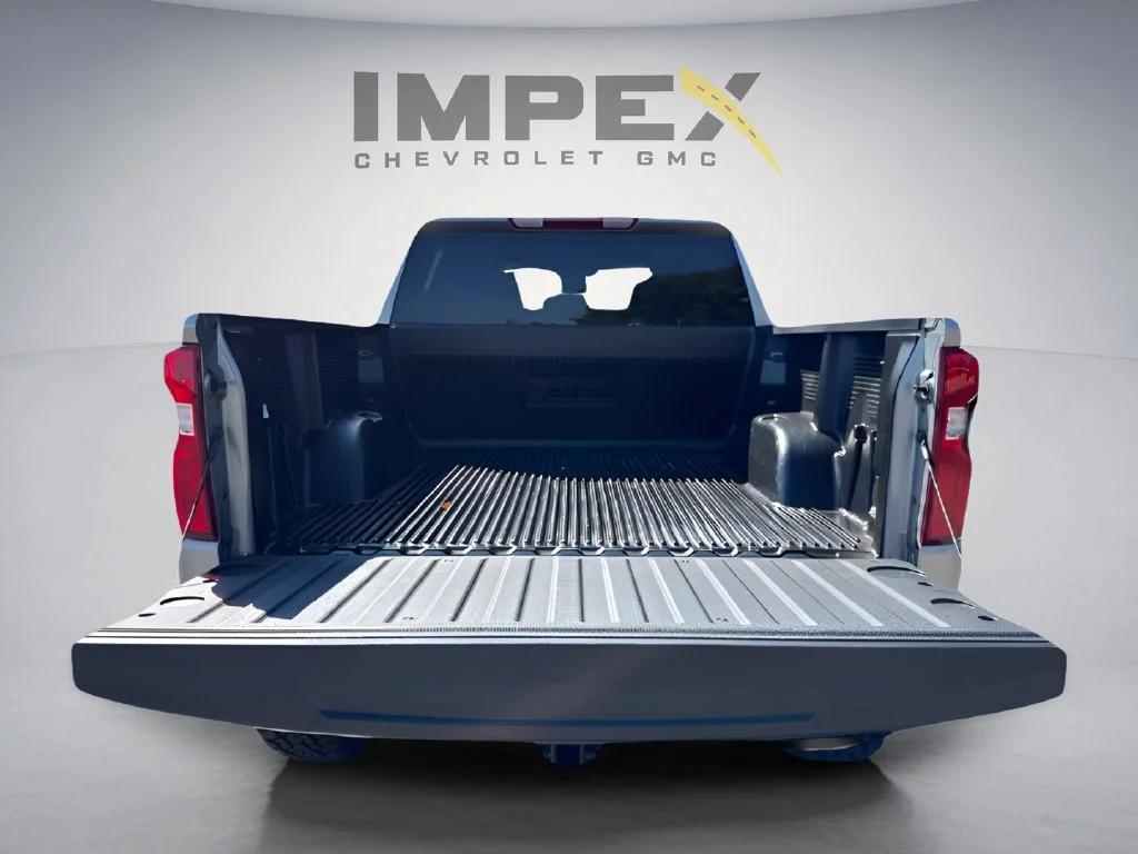 Used 2026 Sterling Gray Metallic Chevrolet RST image 31