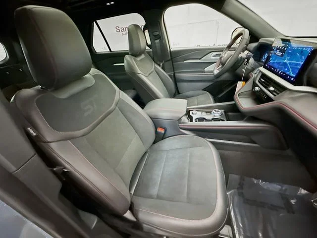 New 2026 Vapor Blue Metallic Ford ST image 31