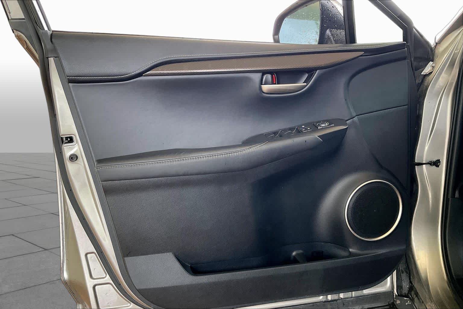 Used 2017 Atomic Silver Lexus  image 19