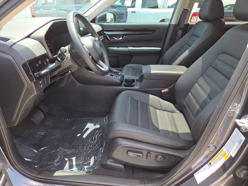 Used 2025 sparkle silver alloy metallic Honda EX-L image 28
