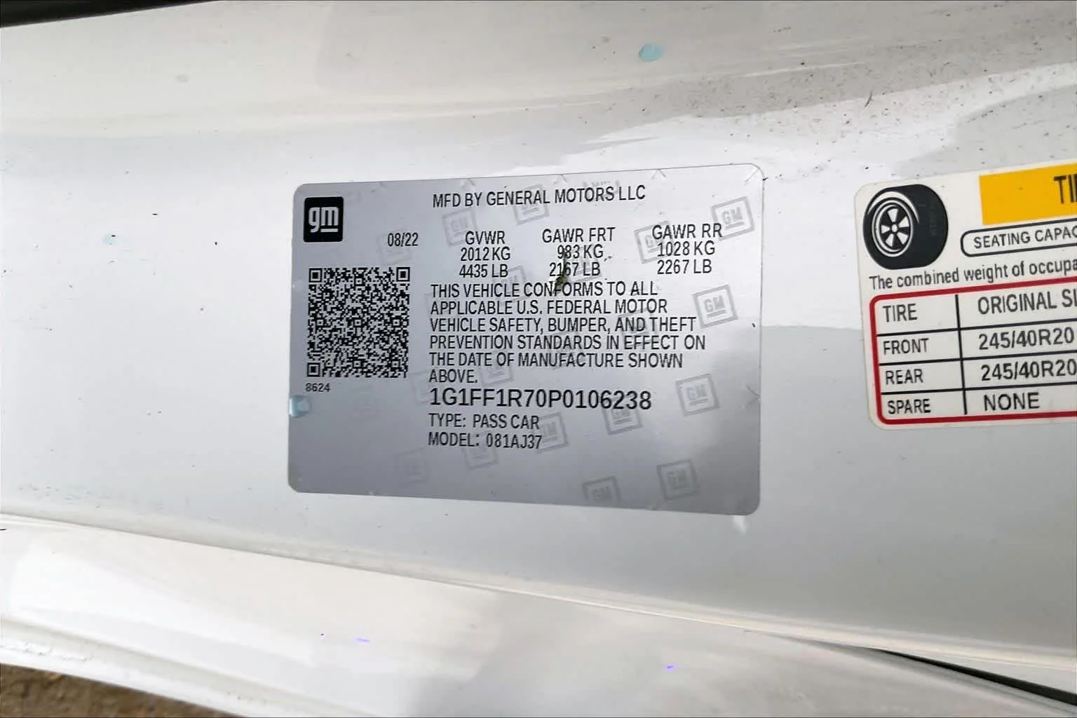 Used 2023 Summit White Chevrolet LT1 image 30