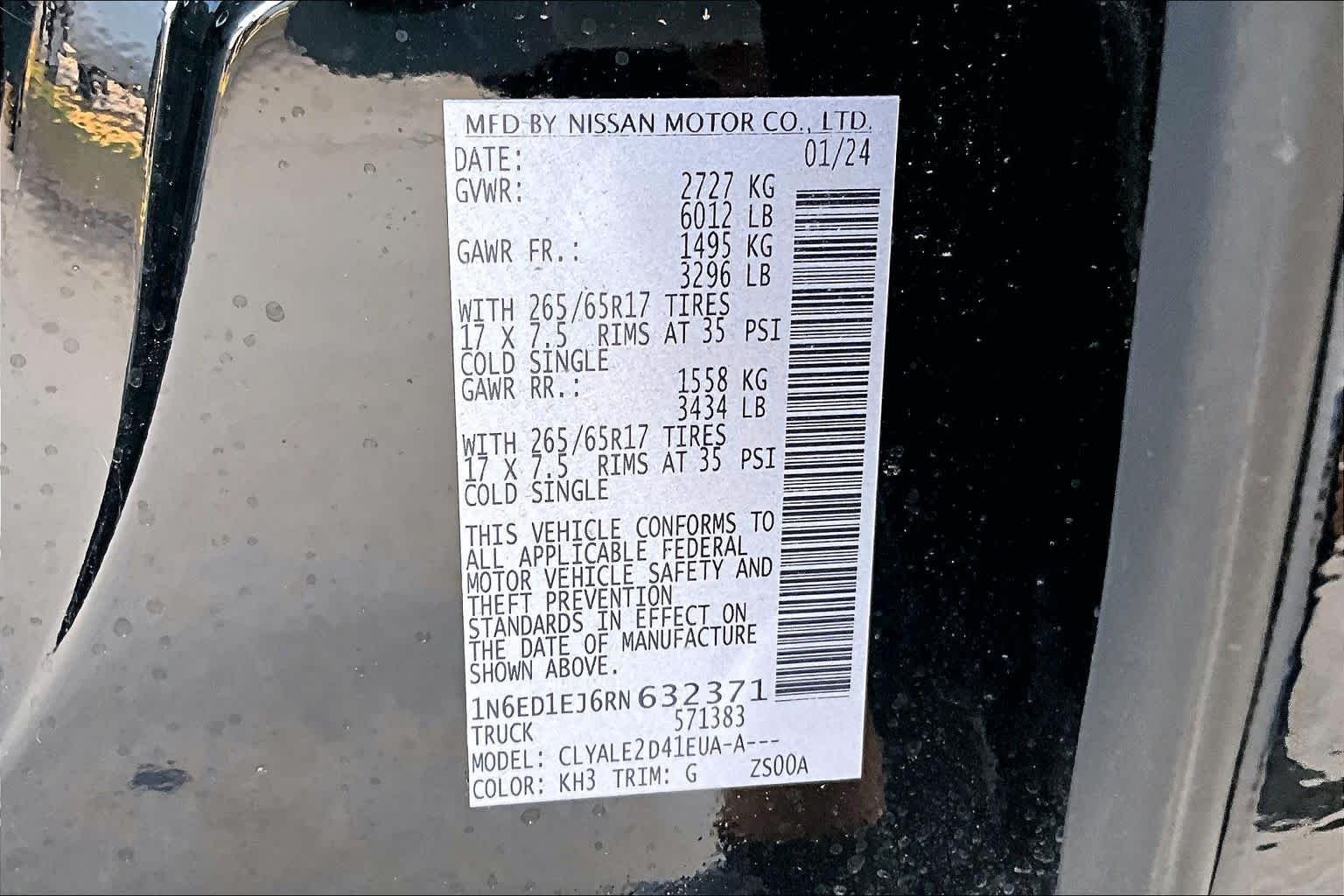 Certified Used 2024 Super Black Nissan SL image 31