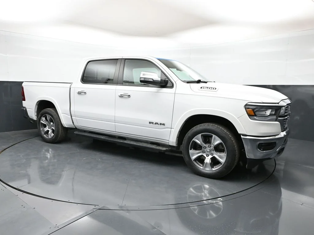 2020 RAM 1500 Laramie 4x4 Crew Cab 5'7's photo