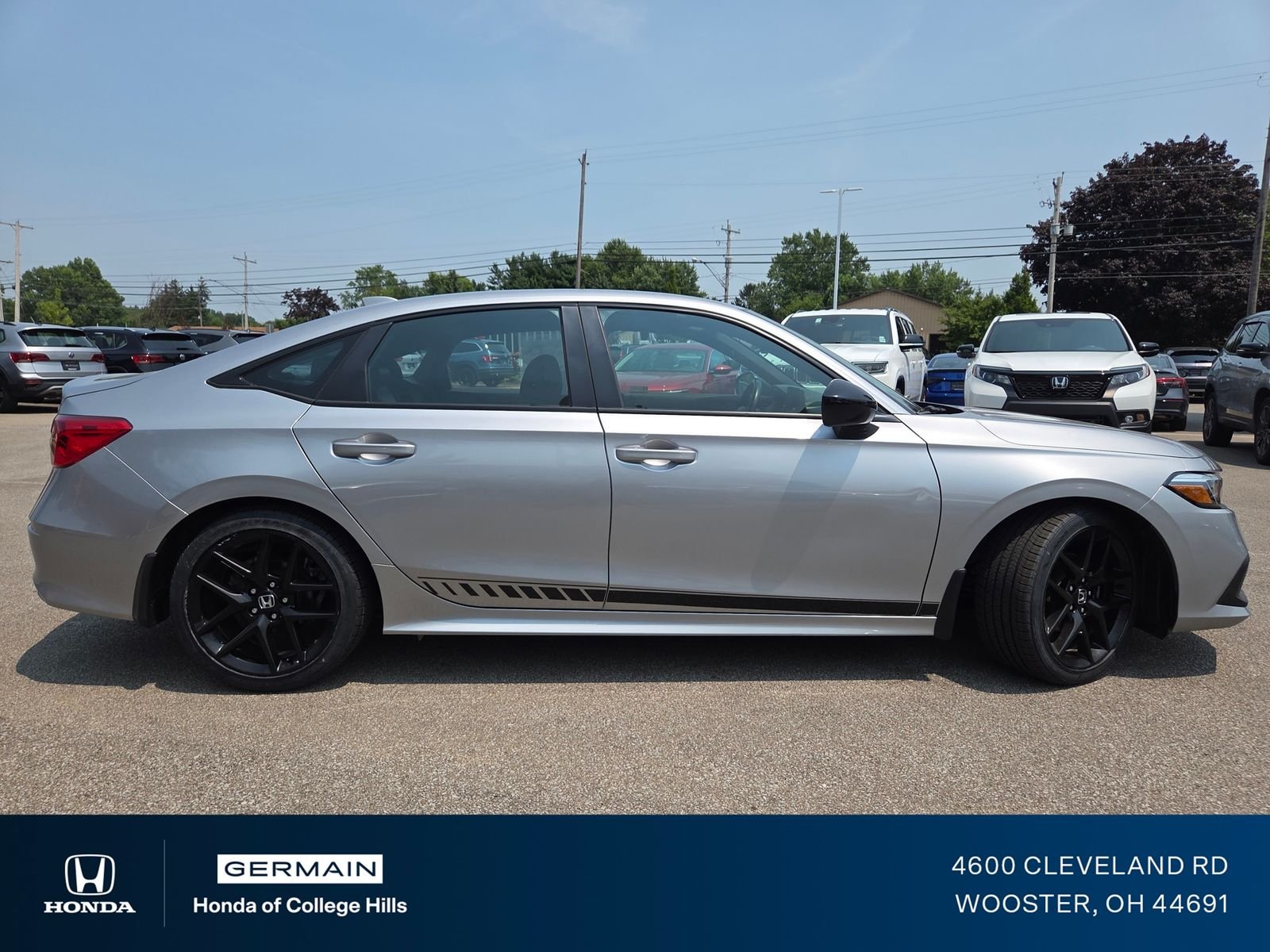 Used 2024 Lunar Silver Metallic Honda 2.0L 4D SPORT image 14