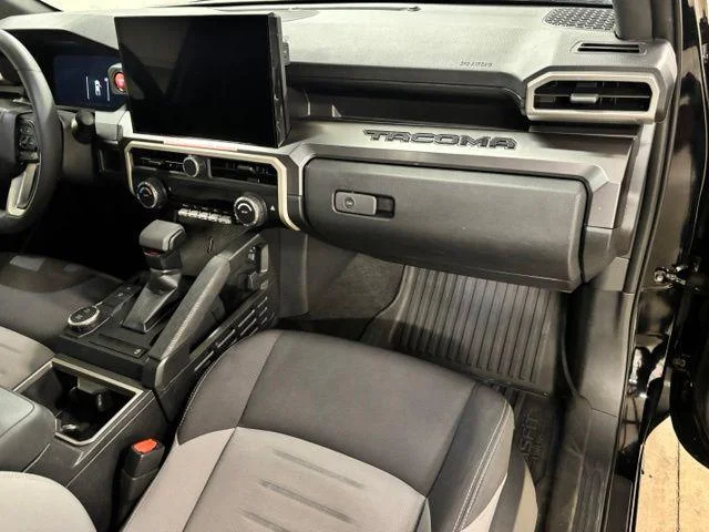 Used 2025 BLACK Toyota  image 21