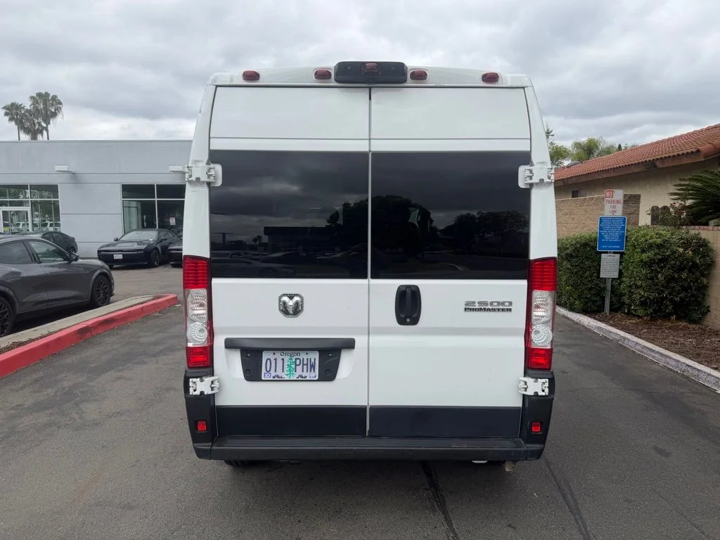 Used 2023 White Ram High Roof image 11