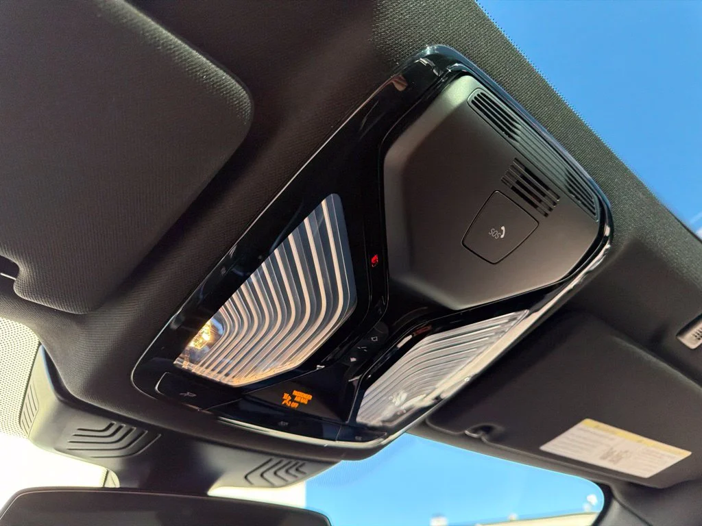 Used 2023 Black BMW M550i xDrive image 34