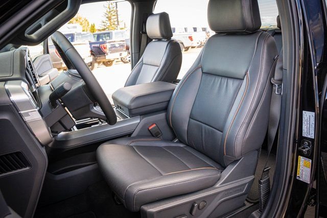 2025 Ford F-150 Lariat - Photo 13