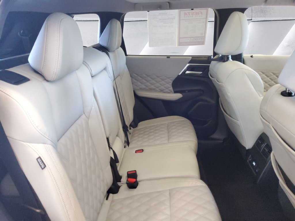 Used 2024 Black Mitsubishi SEL image 16