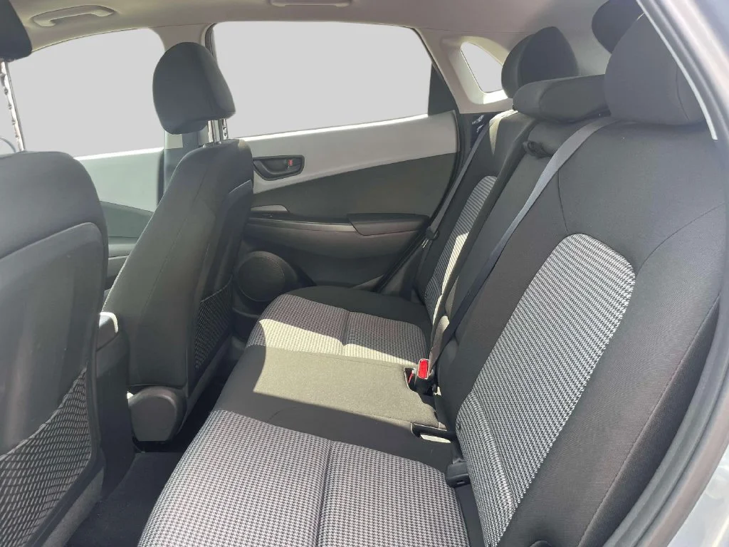 Used 2019 Silver Hyundai SEL image 12