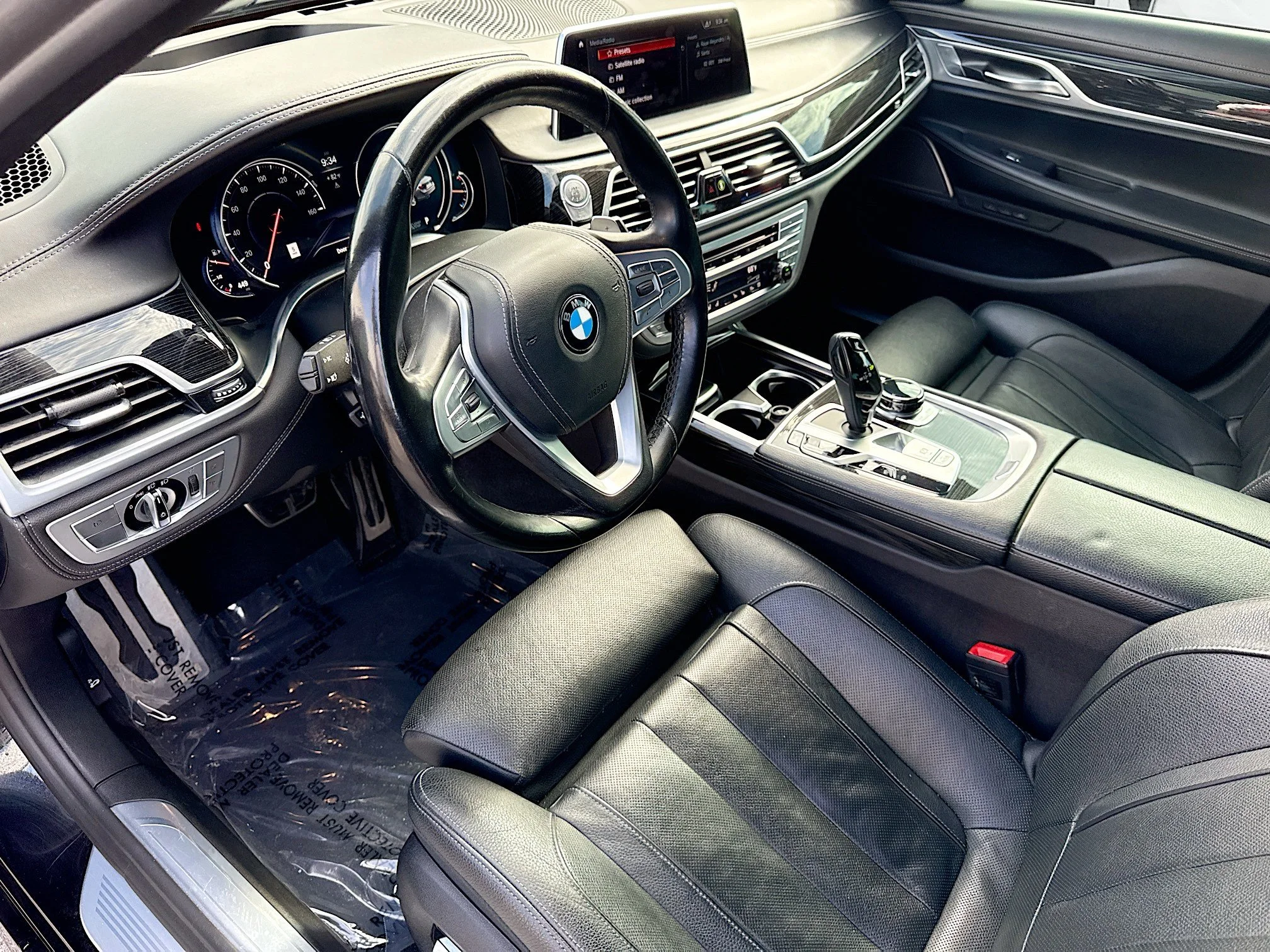 Used 2019 Black Sapphire Metallic BMW 740i image 26