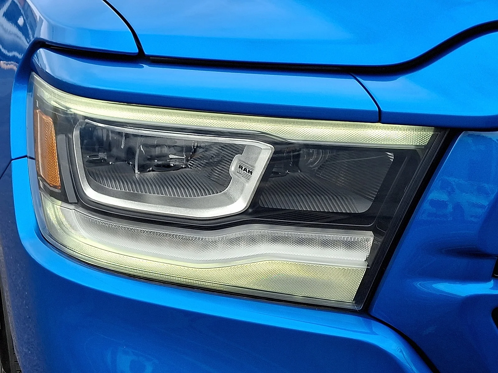 Certified Used 2021 Hydro Blue Pearlcoat Ram Big Horn image 10