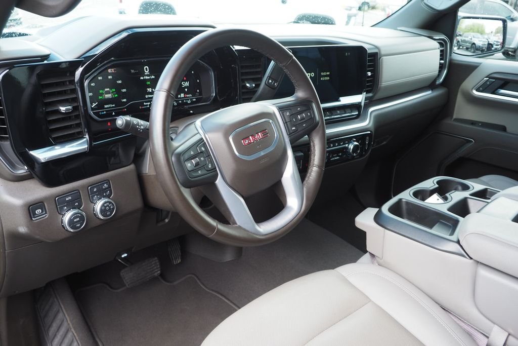 Used 2025 Black GMC SLT image 12