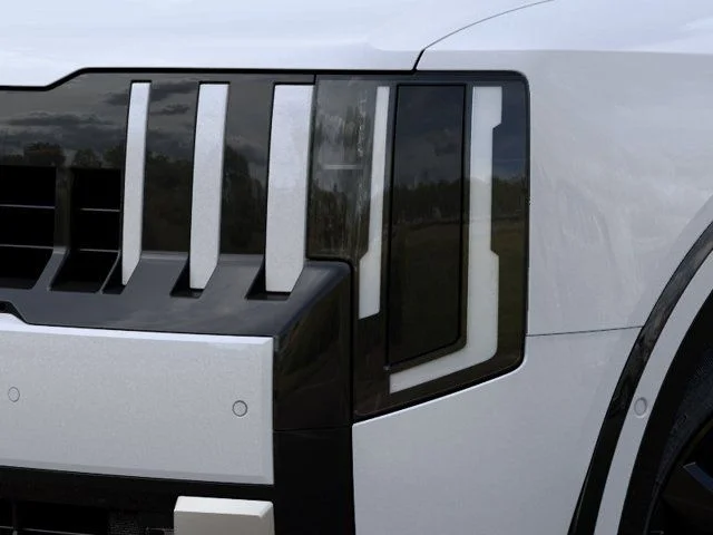 New 2027 Glacial White Pearl Kia SX-PRESTIGE image 10