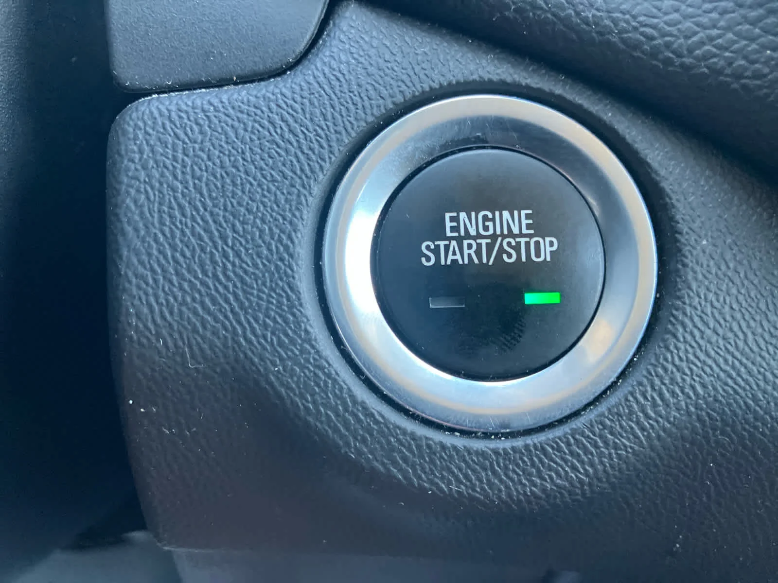 Used 2021 Silver Ice Metallic Chevrolet LT image 23