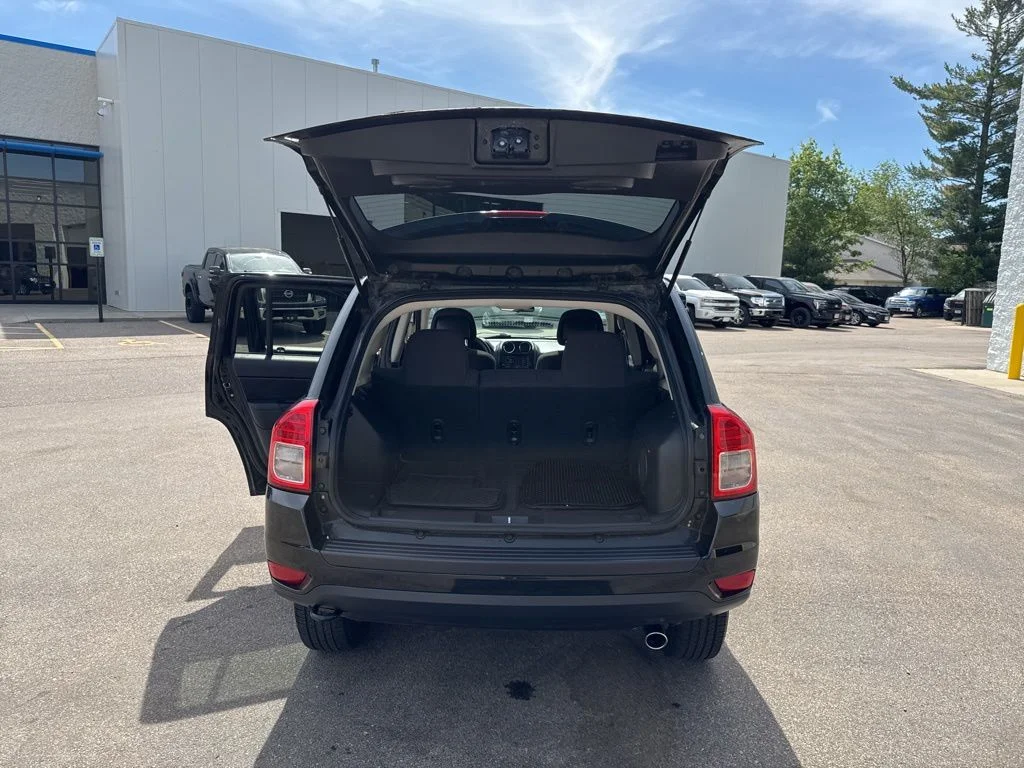 Used 2013 Black Forest Green Pearlcoat Jeep Latitude image 35