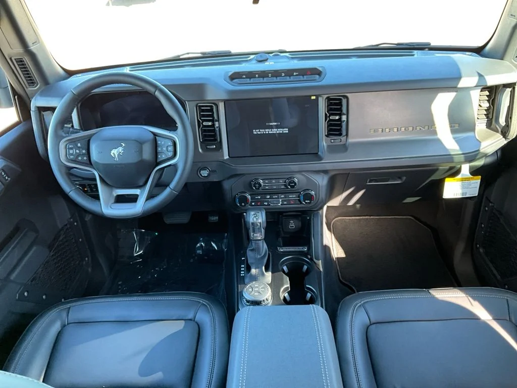 New 2026 AVALANCHE GRAY Ford Badlands image 14