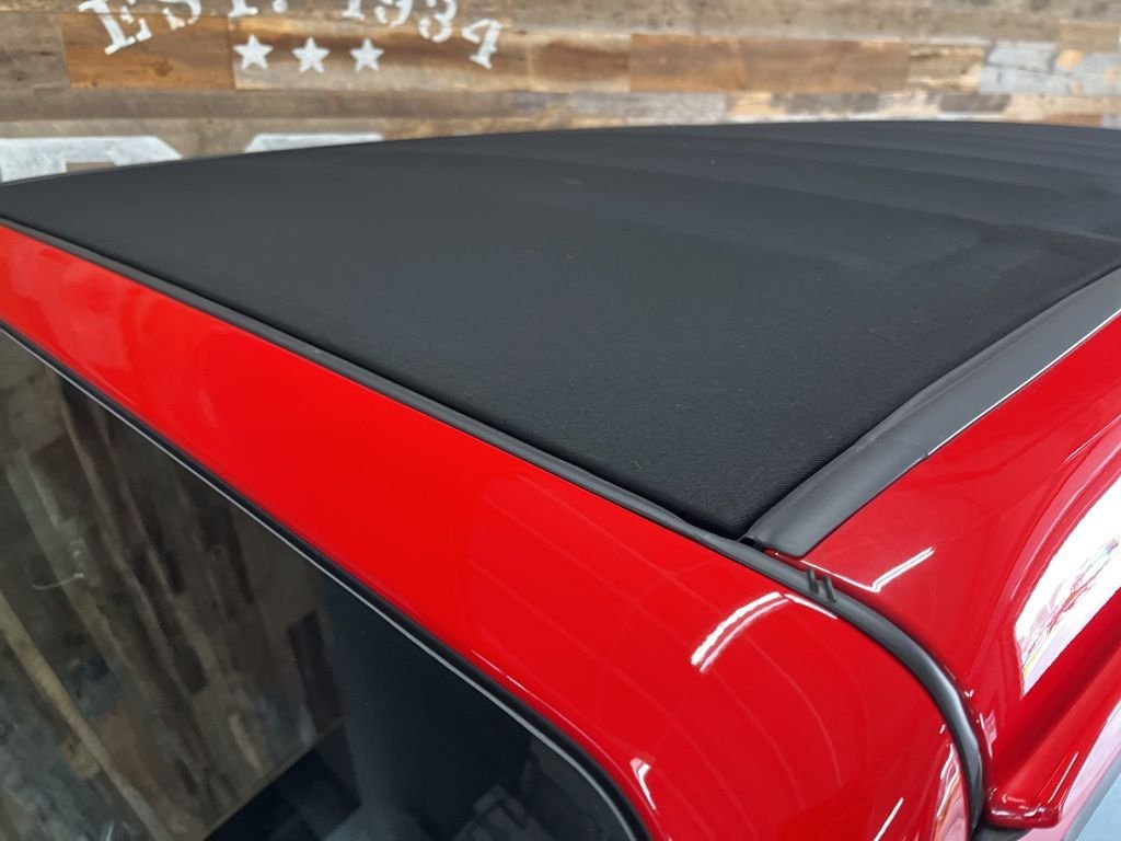 New 2026 Firecracker Red Clear-Coat Exterior Paint Jeep Rubicon image 12