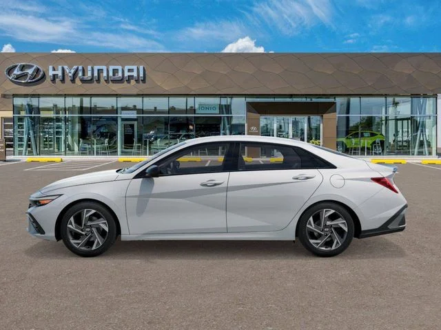 New 2026 White Hyundai SEL Sport image 3