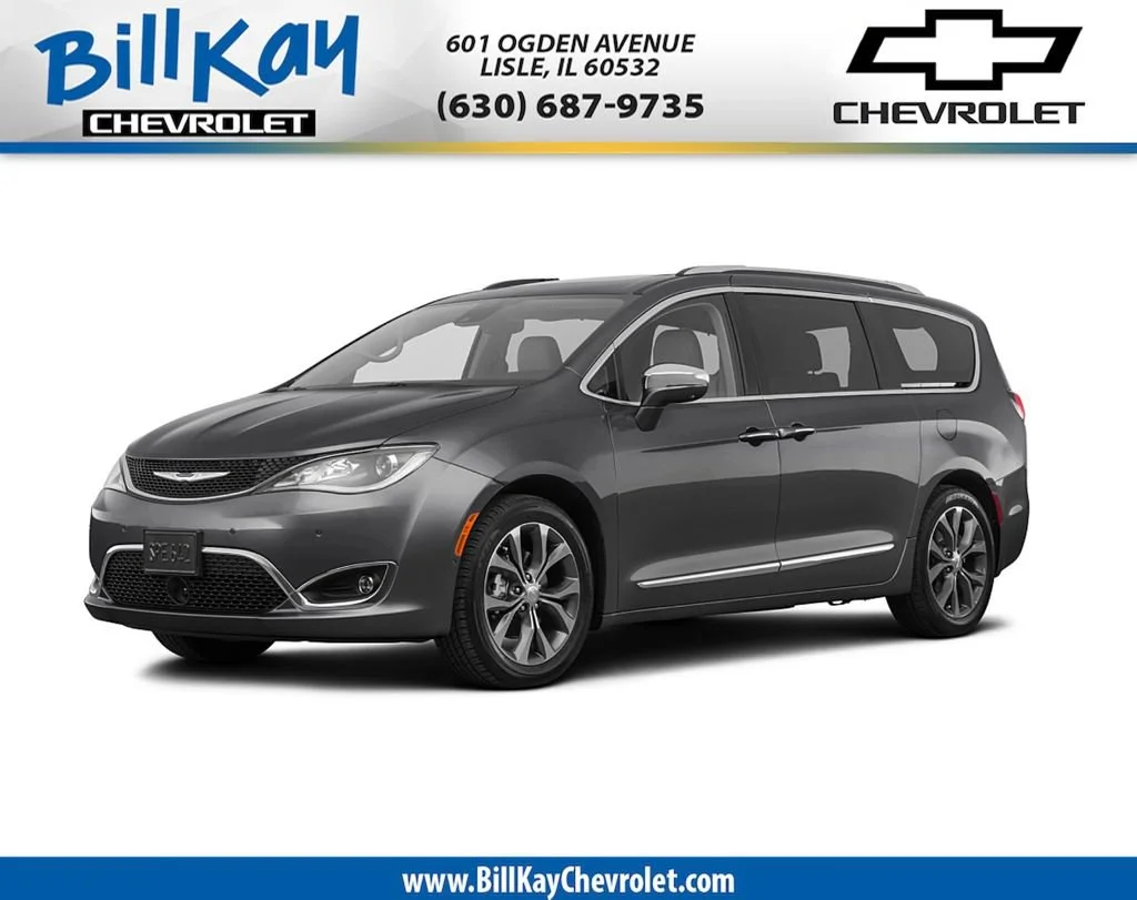 2020 Chrysler Pacifica Limited's photo