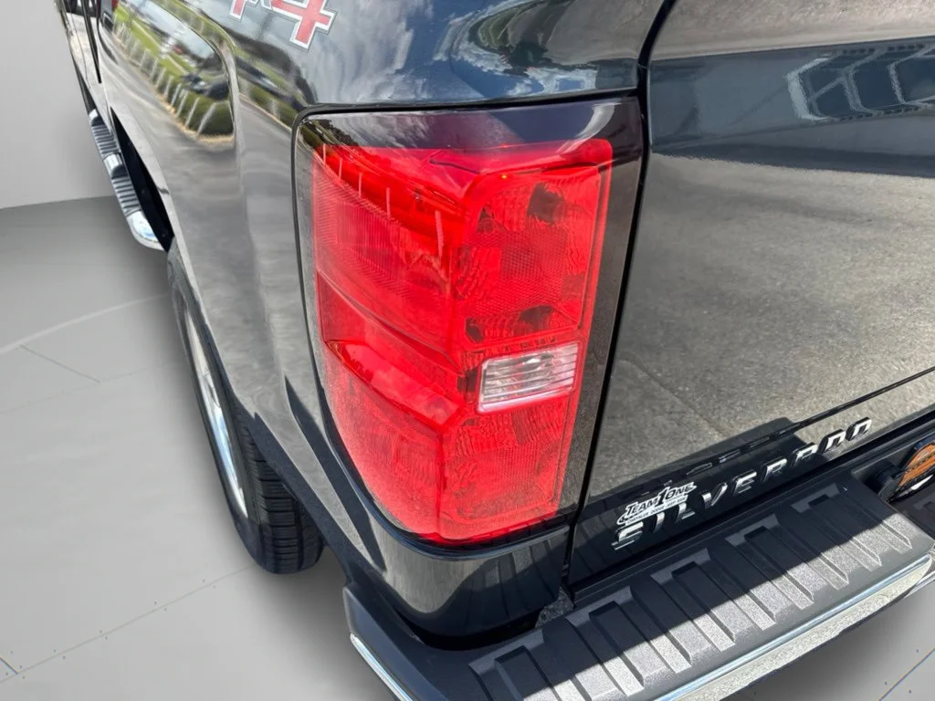 Used 2017 Graphite Metallic Chevrolet LT image 32