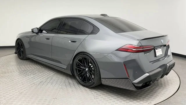 Used 2026  BMW Base image 4