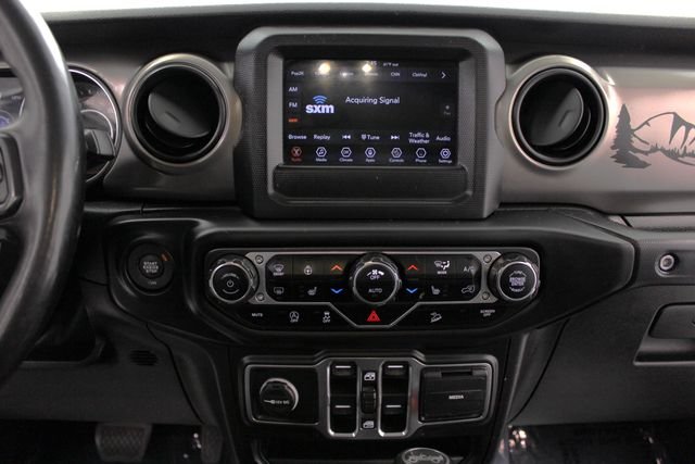 Used 2019 Silver Jeep Unlimited Sport S image 20