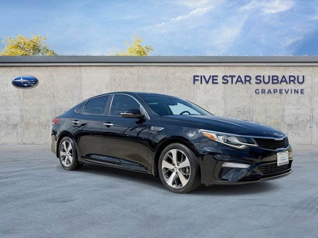 2019 Kia Optima S AT's photo