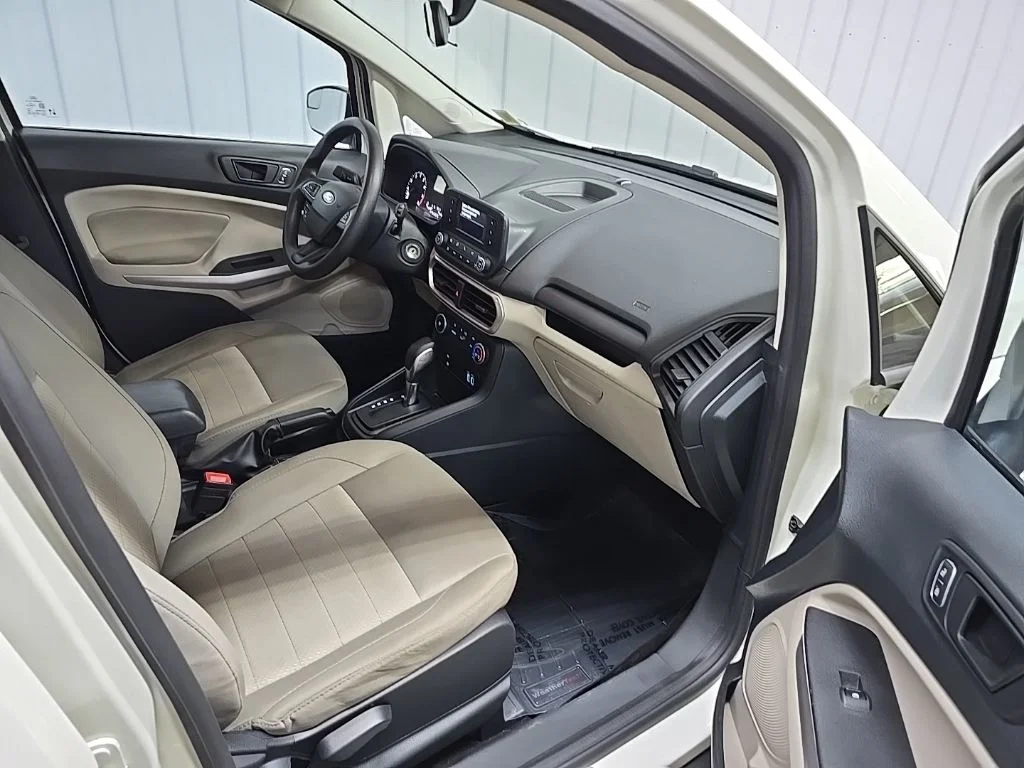 Used 2022 White Ford S image 19