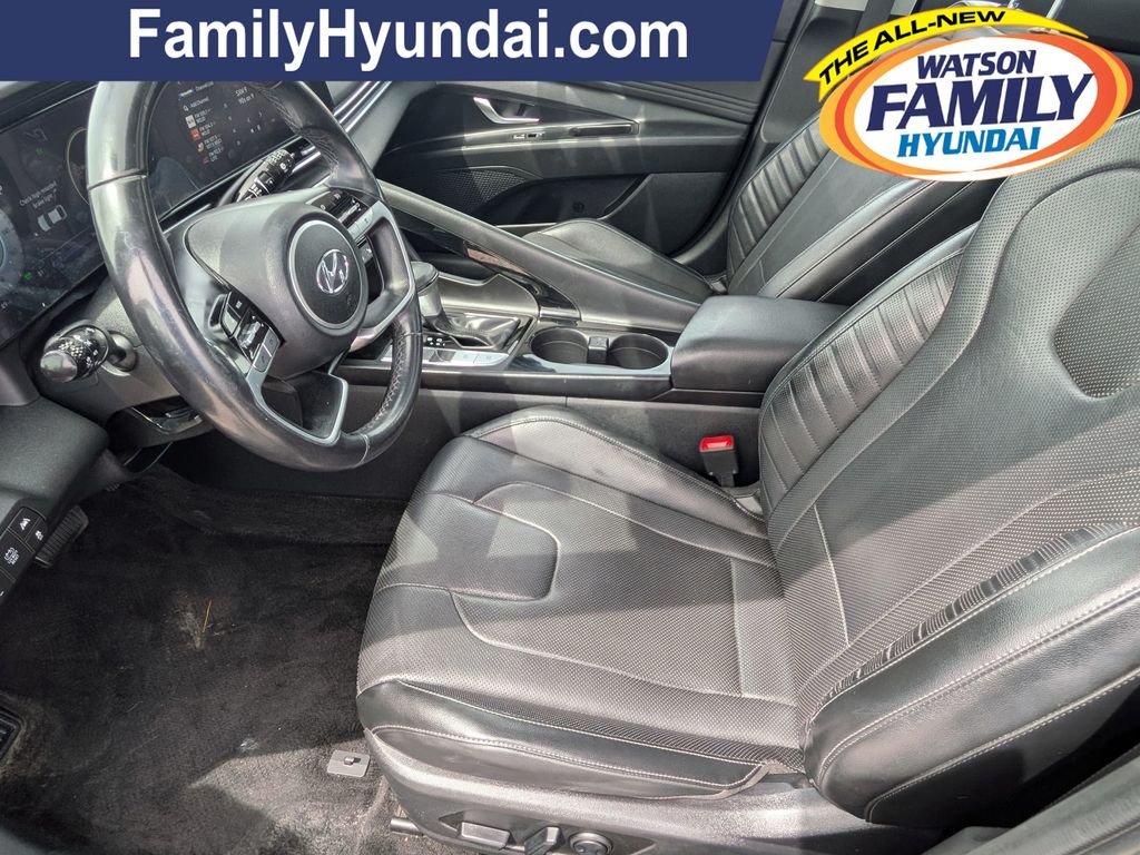 2023 Hyundai Elantra Limited - Photo 11