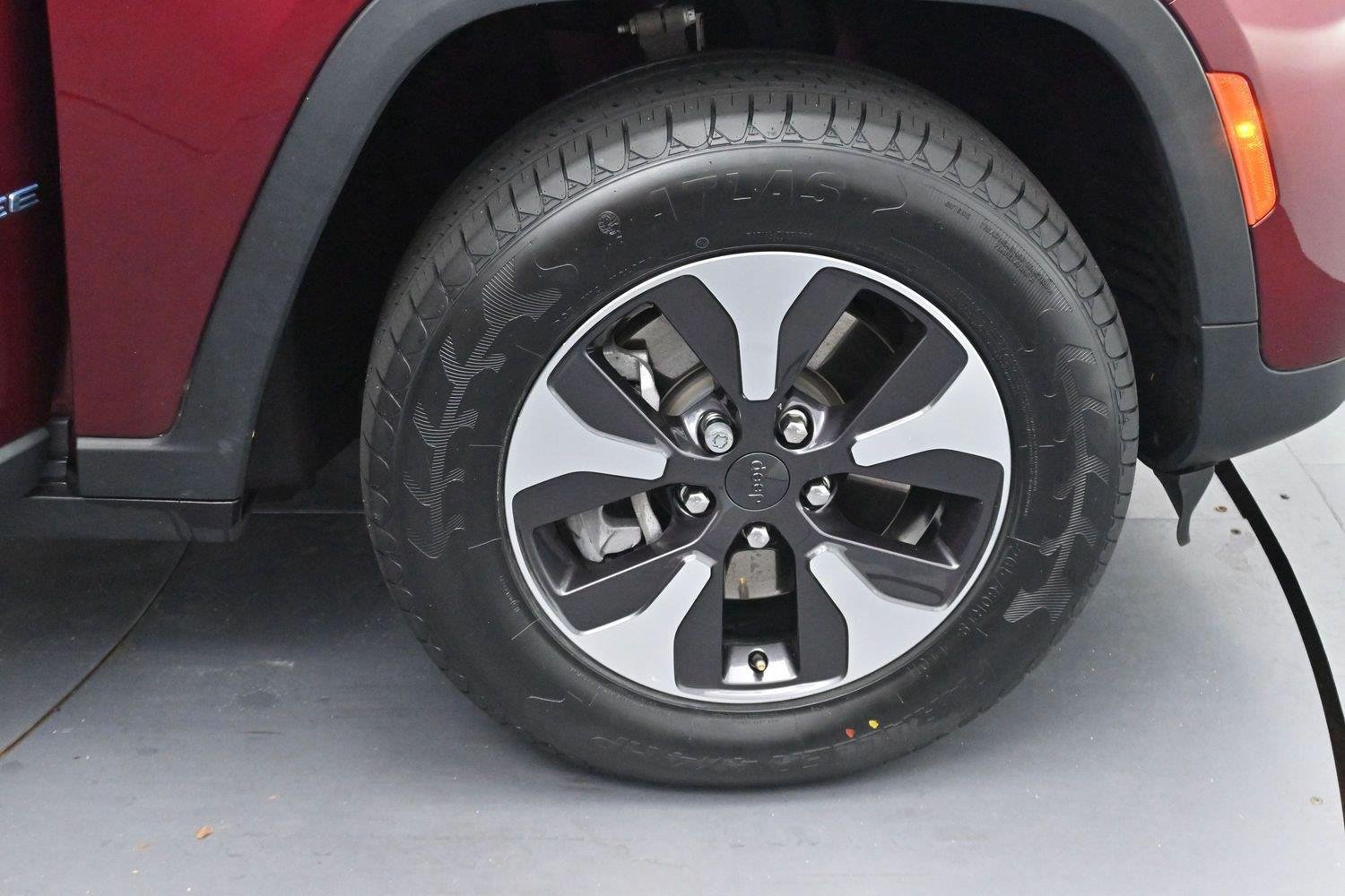 Used 2024 Red Jeep 4x4 image 35