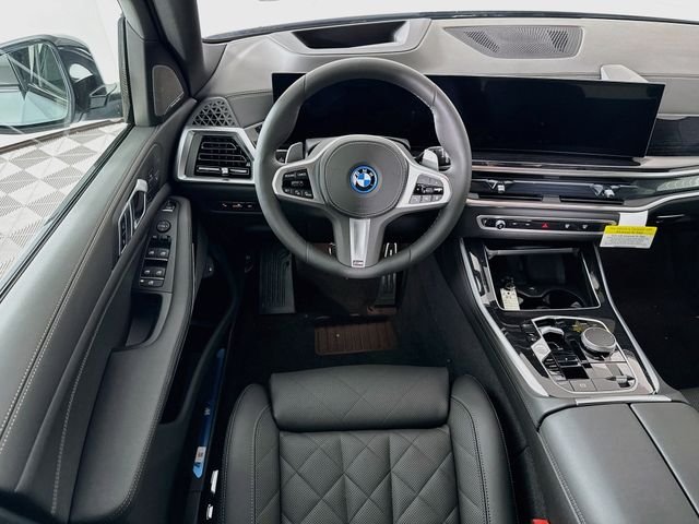 New 2026 Gray Metallic BMW xDrive50e image 24