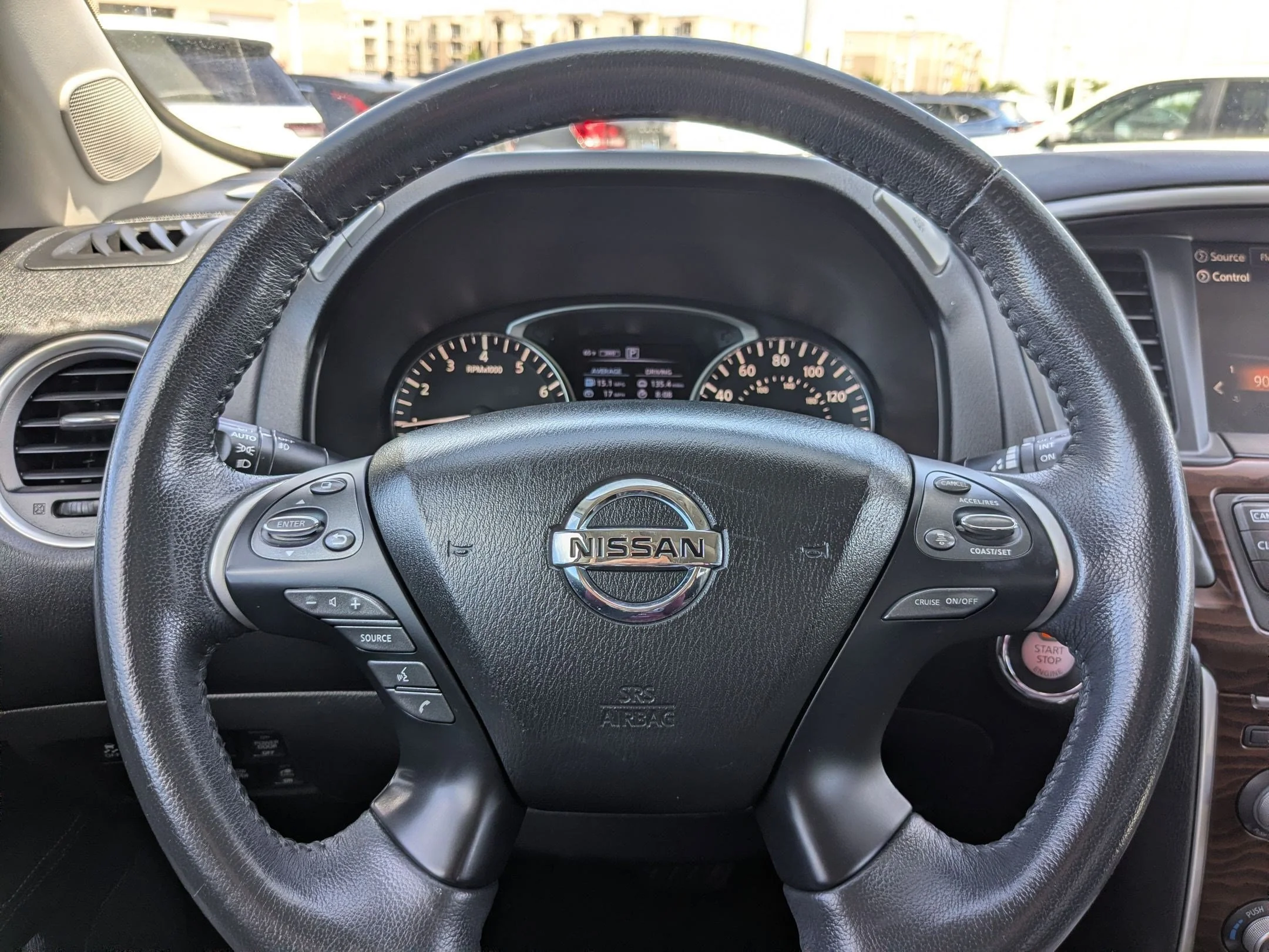 Used 2017 Cayenne Red Metallic Nissan Platinum image 16