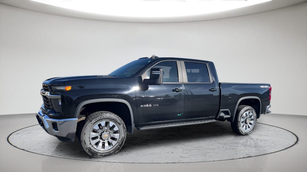 Used 2024 Black Chevrolet LT image 12