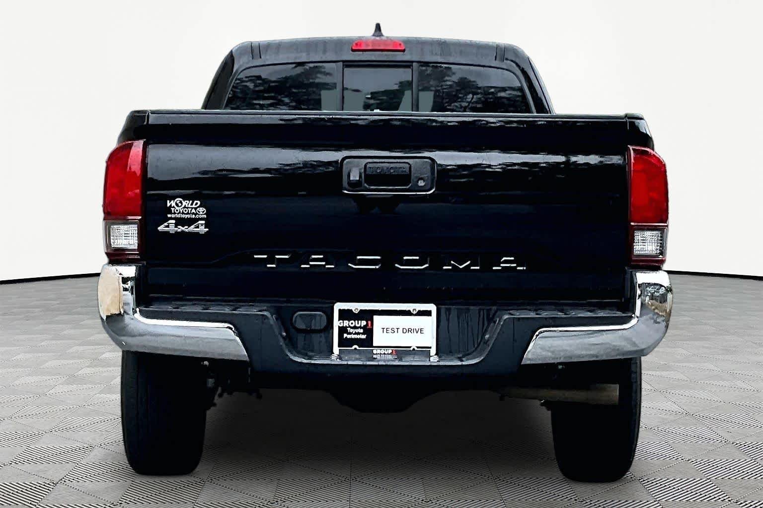 Used 2023 Black Toyota SR5 image 5