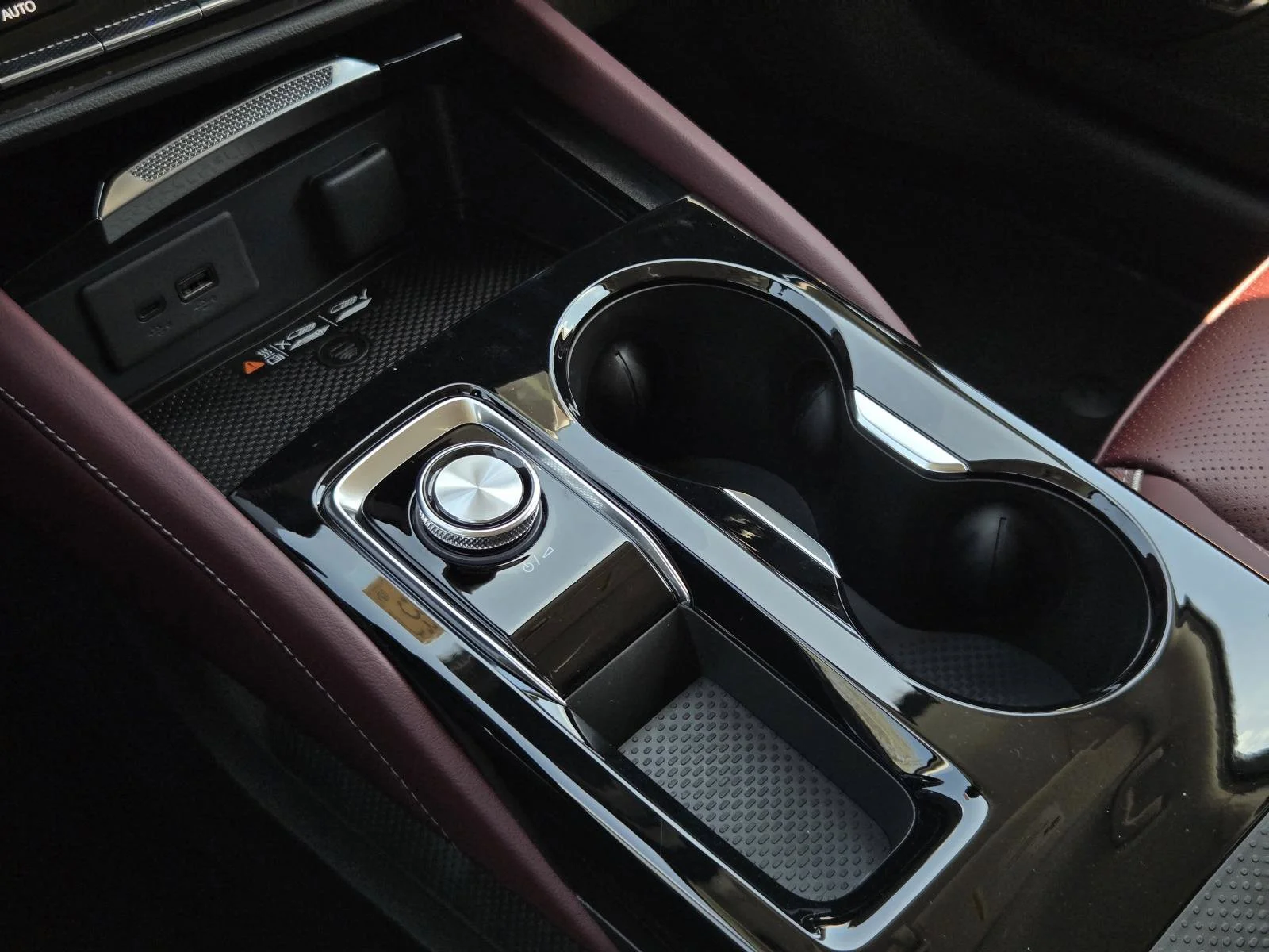 2026 Buick Envision Sport Touring - Photo 11