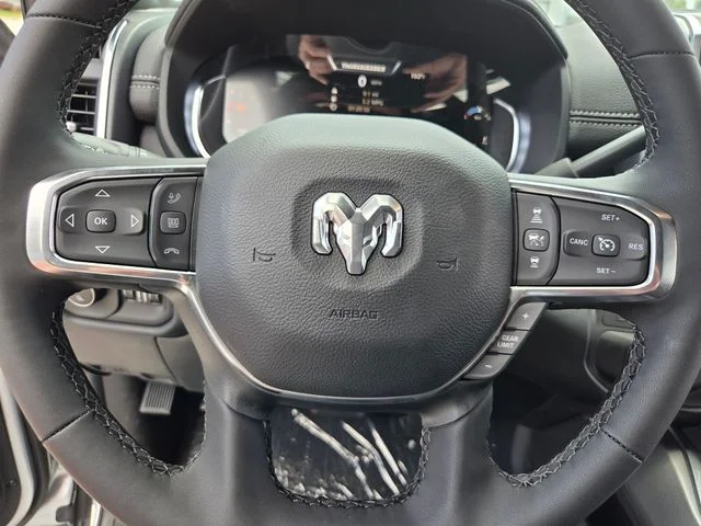 New 2026 Silver-Zynith Exterior Paint RAM Laramie image 16
